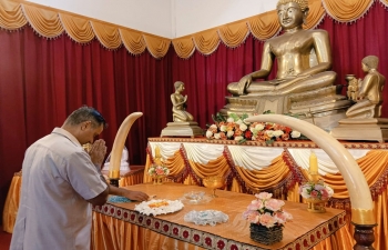 Consul General's Visit to Sri Paramananda Raja Maha Viharaya Galle