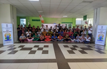 Countdown Yoga session at Hambantota District Hospital